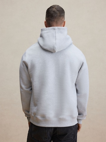Sweat-shirt 'Arvid' DAN FOX APPAREL en gris