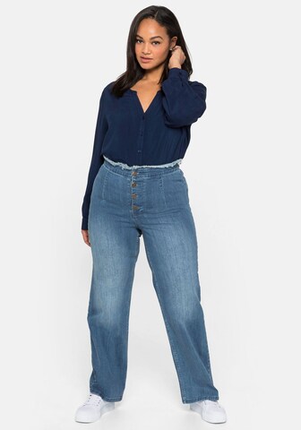 SHEEGO Flared Jeans in Blauw