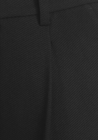 MAC Regular Pleat-Front Pants in Black