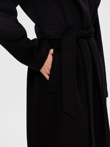 SELECTED FEMME Between-Seasons Coat 'Rosa' in Black