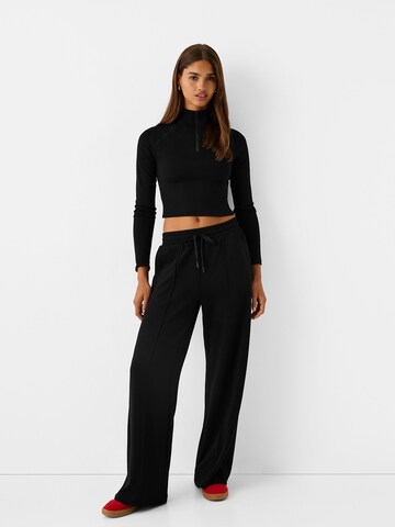 Bershka Sweatshirt in Schwarz
