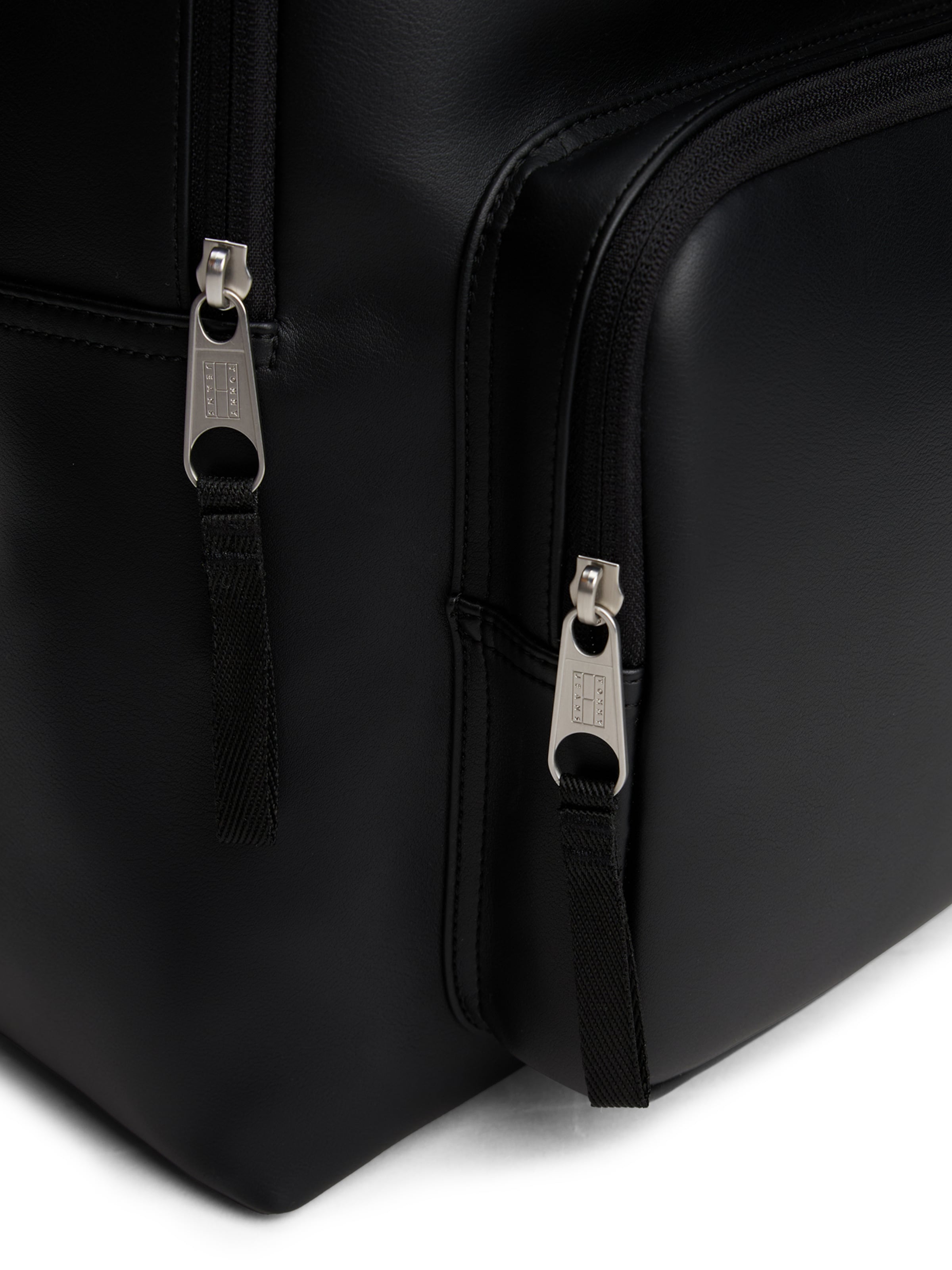 Tommy Jeans Рюкзак 'ESS DAILY' в Черный