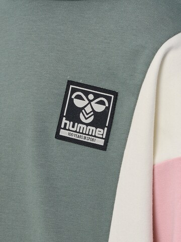 Hummel Sweatshirt 'PALOMI ' in Grün