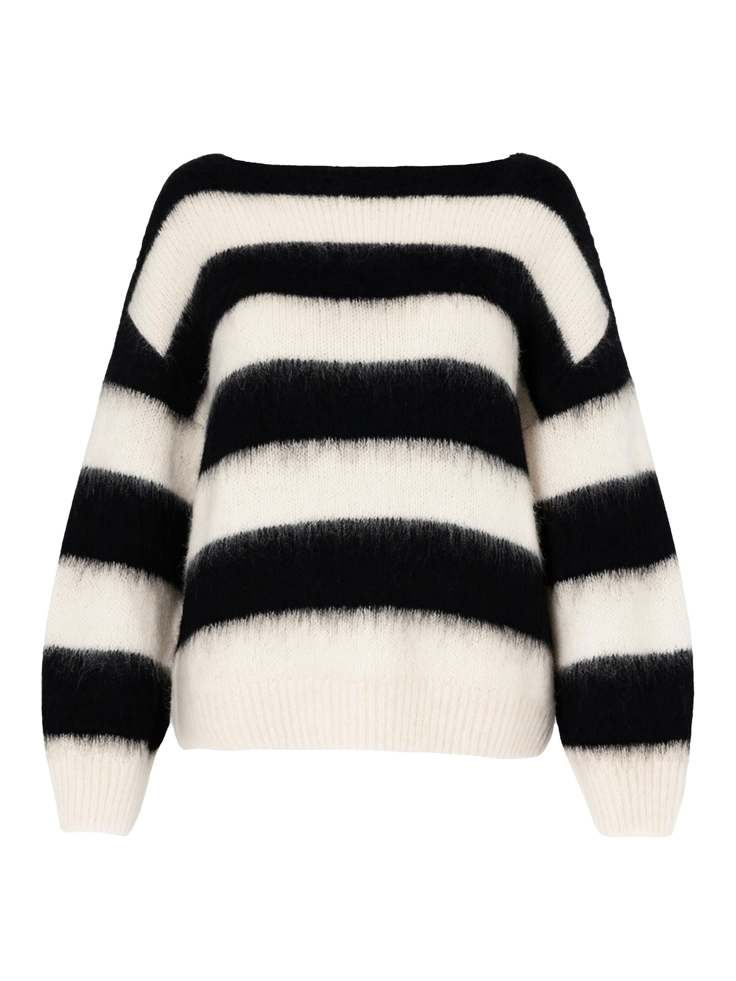 SASSYCLASSY Pullover‌‌‌‌‌‌‌‌‌‌ in Schwarz: Vorderseite