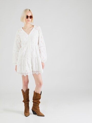 YAS Kleid 'IVALU' in Weiß