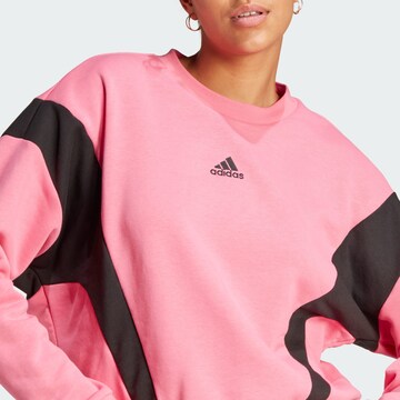 ADIDAS SPORTSWEAR Trainingspak 'Laziday' in Roze