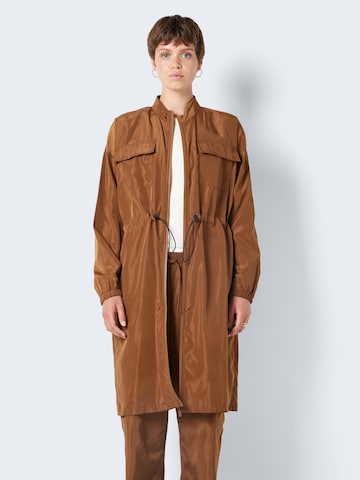 Manteau mi-saison 'SKY' Noisy may en marron : devant