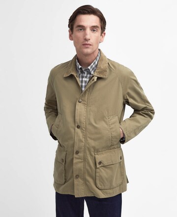 Barbour Between-Season Jacket 'Ashby' in Green: front