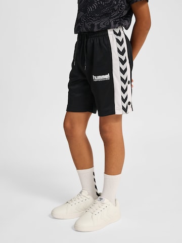 Hummel Regular Sports trousers in Black
