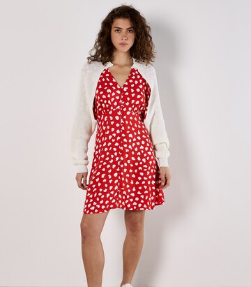 Robe ' ' Apricot en rouge