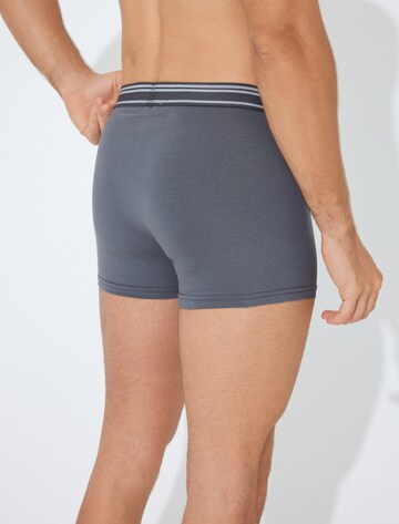Koton Boxershorts in Grau