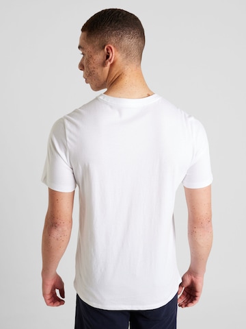 GAP Μπλουζάκι σε λευκό