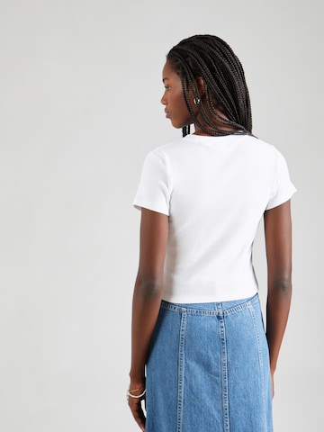 LEVI'S ® Μπλουζάκι 'ESSENTIAL SPORTY' σε λευκό