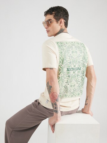T-Shirt Sixth June en beige : devant