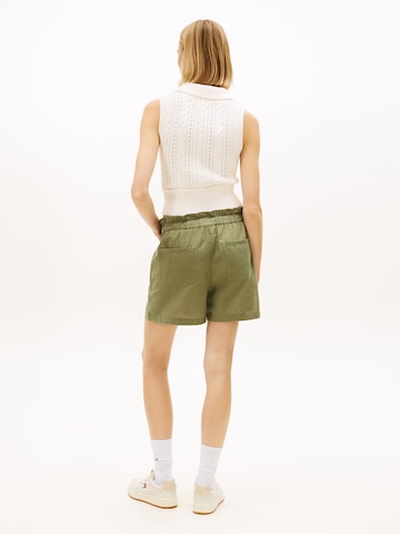 Regular Pantalon 'ESSENTIAL' Tommy Jeans en vert