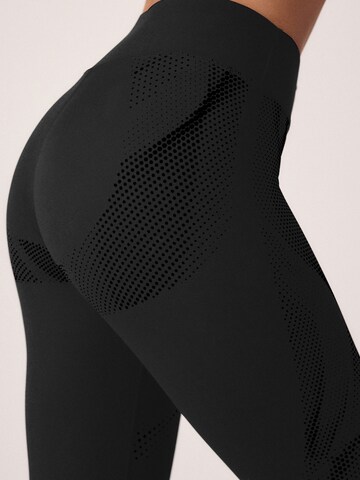 Skinny Leggings de la Next pe negru