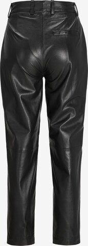 Effilé Pantalon à pince 'Addie' JJXX en noir