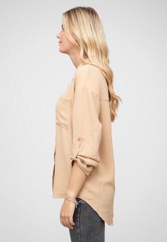 Cloud5ive Blouse in Beige