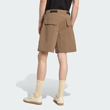 ADIDAS ORIGINALS Loosefit Shorts 'Premium Essentials' in Braun