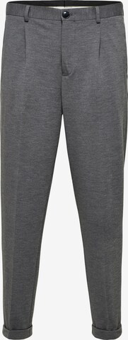 SELECTED HOMME Regular Pleat-Front Pants in Grey: front