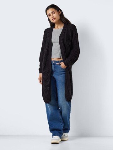 Cardigan 'CHARLIE' Noisy may en noir