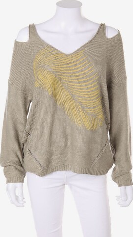 MISS BY CAPTAIN TORTUE Sweater & Cardigan in M in Grey: front