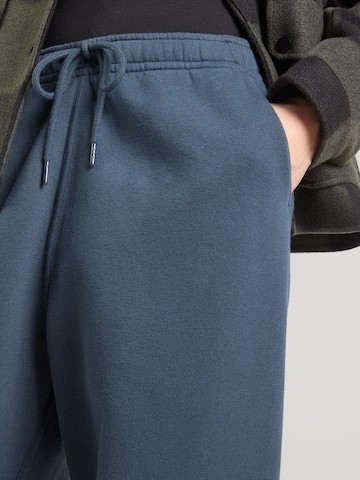 Baggy Pantaloni 'ESSENTIAL' di Abercrombie & Fitch in blu