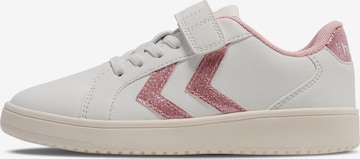 Hummel Trainers 'Derby Court' in Pink: front
