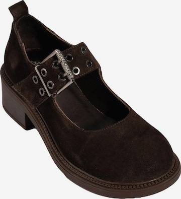 Desa Slipper in Braun: Vorderseite