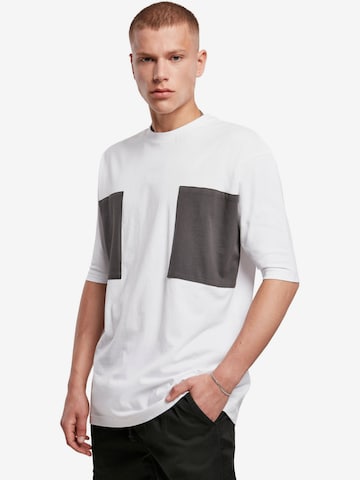 T-Shirt Urban Classics en blanc : devant