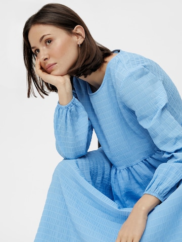 Robe 'Pernua' PIECES en bleu