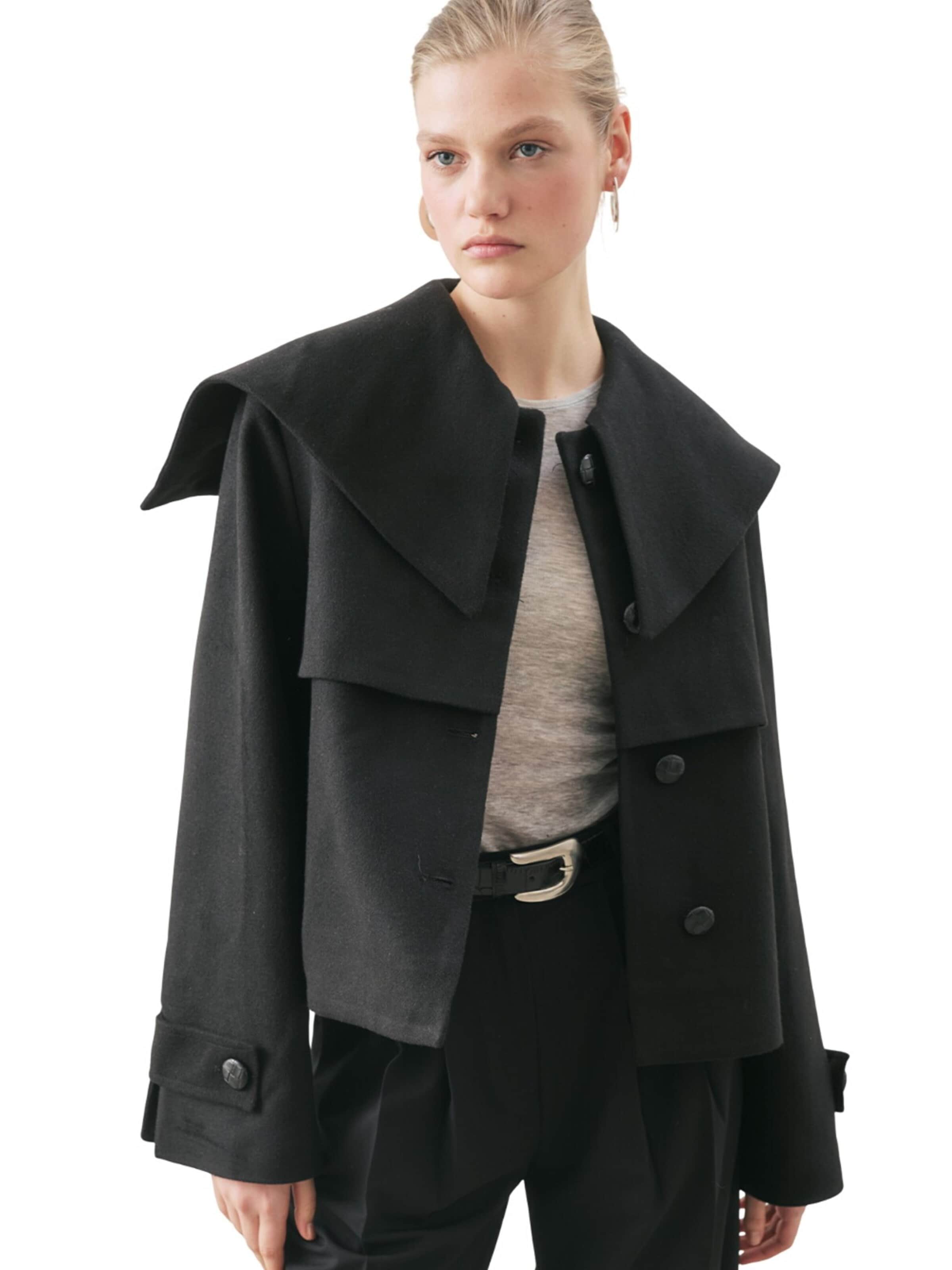 MANUKA Fleece Jacket in Black