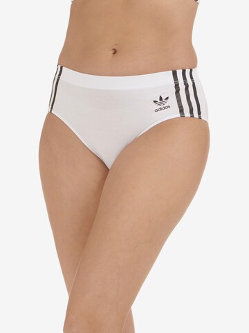 ADIDAS ORIGINALS Boyshorts ' Originals ' in White: front