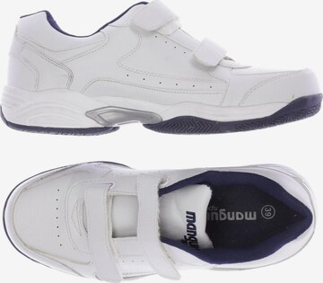 Manguun Sneakers & Trainers in 39 in White: front