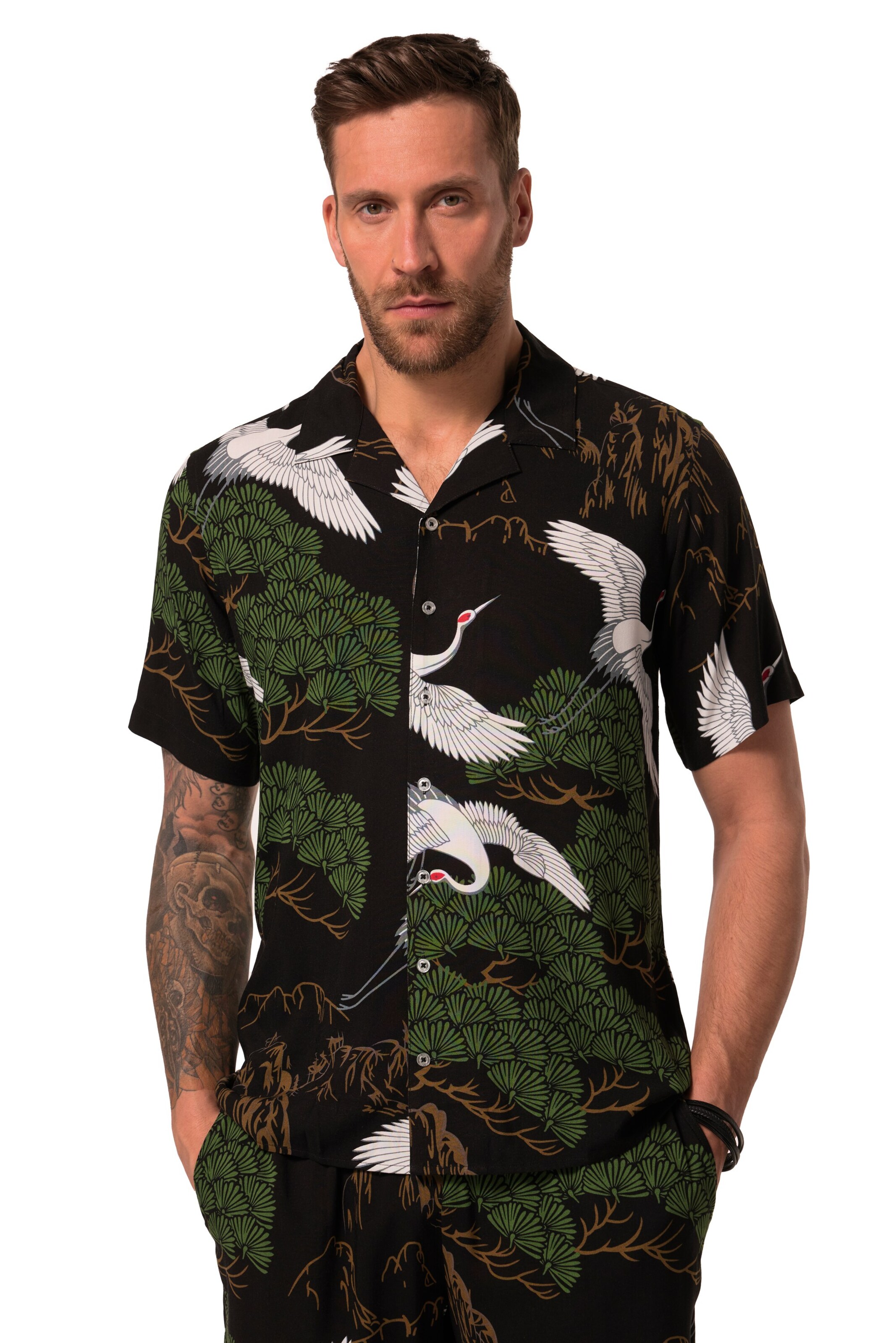 JP1880 Regular fit Button Up Shirt in Black: front