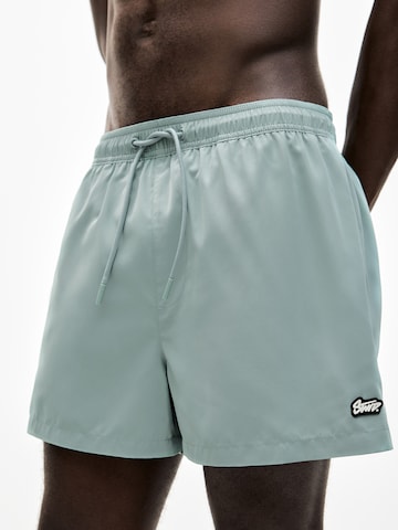Pull&Bear Plavecké šortky – zelená