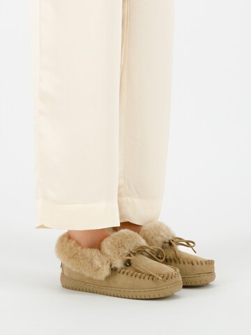 Warmbat Slipper 'Kampi' in Beige