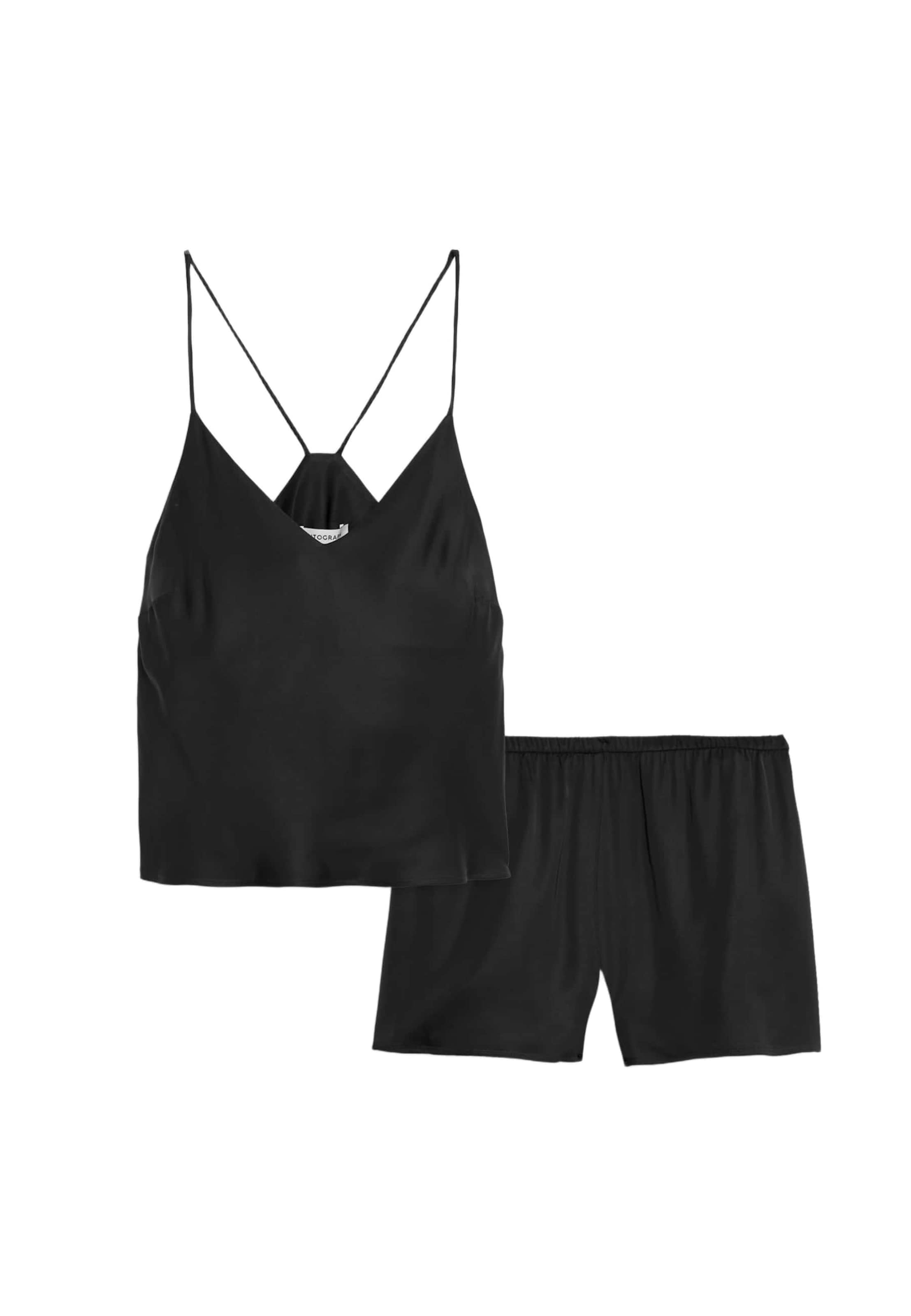 Pigiama di Marks & Spencer in nero: frontale