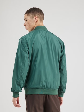 BLEND Демисезонная куртка в Зеленый