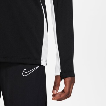 Tricou funcțional 'Academy23' de la NIKE pe negru