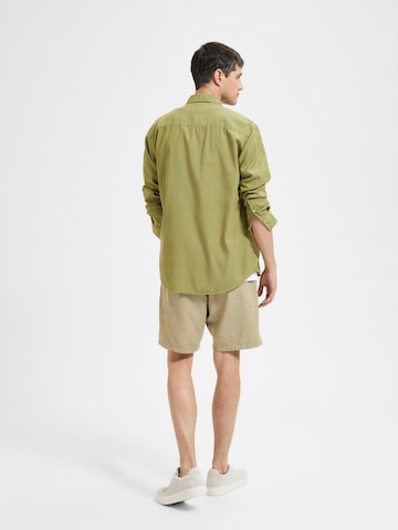 Coupe regular Chemise SELECTED HOMME en vert