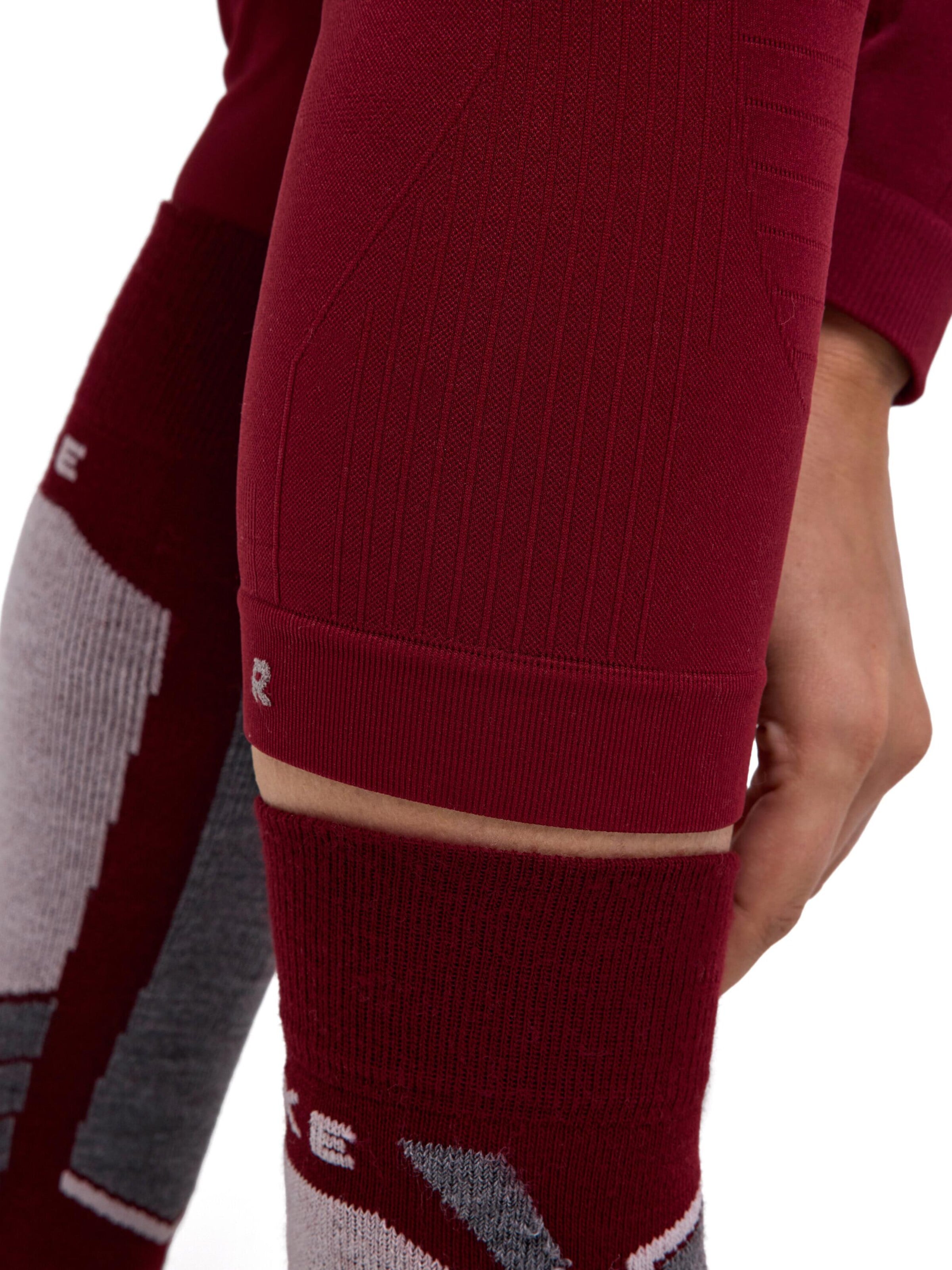 FALKE Skinny Workout Pants in Red