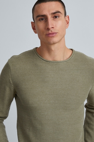 Pull-over !Solid en vert