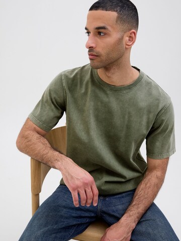 R.D.D. ROYAL DENIM DIVISION Bluser & t-shirts 'RDDGARY' i grøn