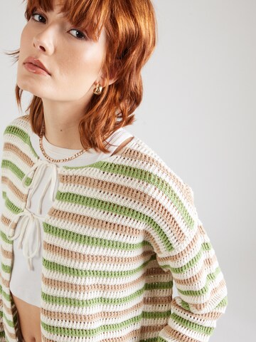 PIECES Strickjacke 'PCARLEA' in Grün
