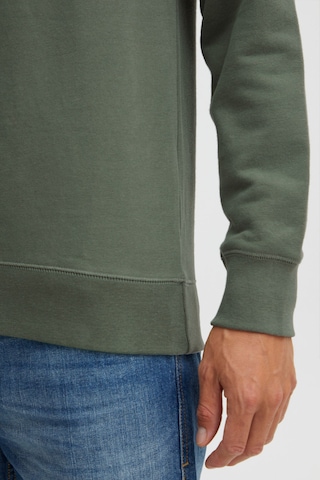 11 Project Sweater 'Pelle' in Green