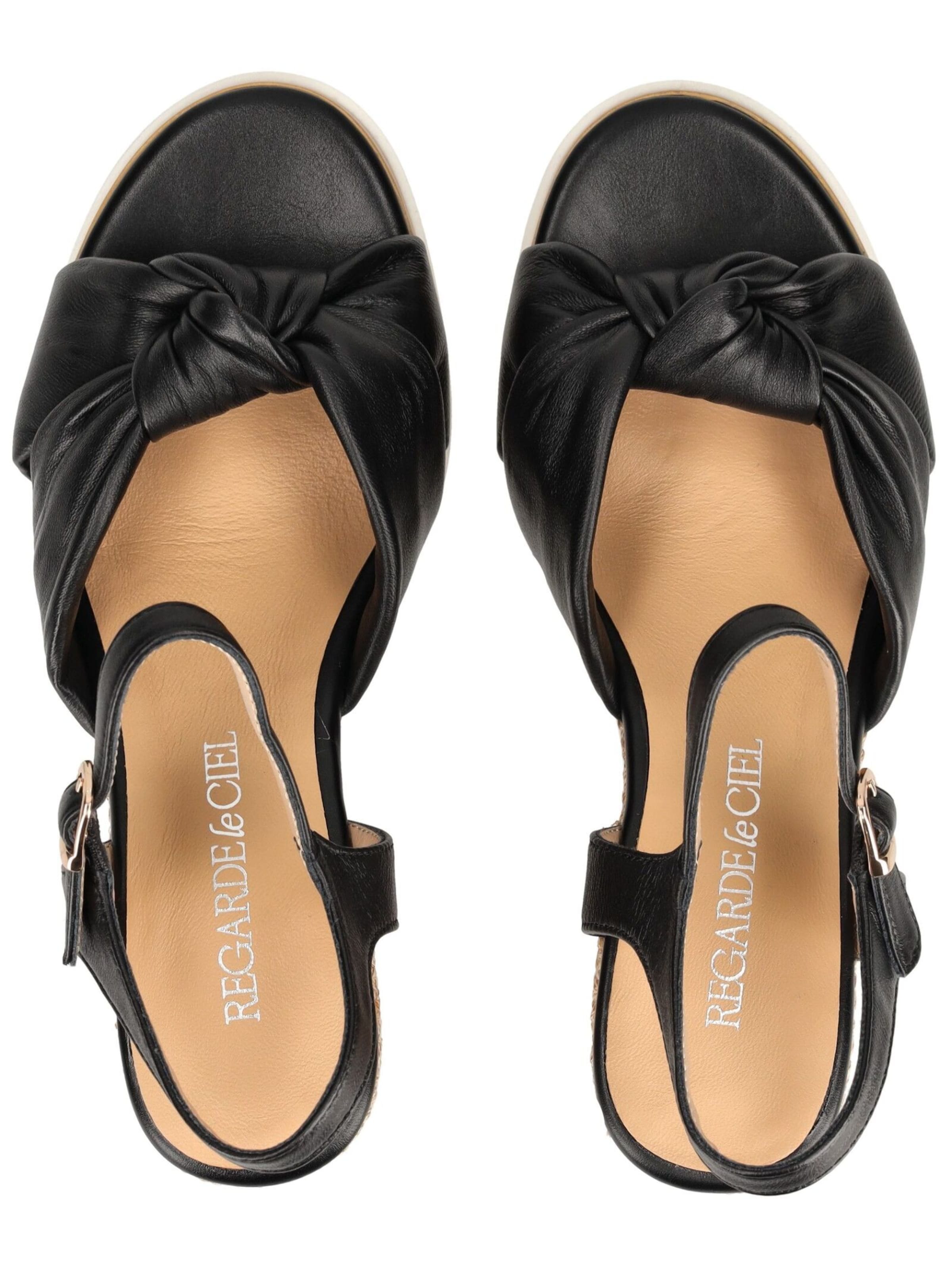 Regarde le Ciel Strap sandal in Black