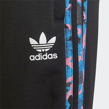 Regular Pantalon 'Camo' ADIDAS ORIGINALS en noir