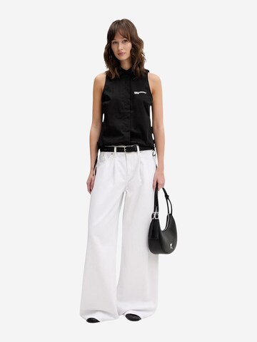 KARL LAGERFELD JEANS - Blusa 'KLJ Sleeveless Blouse B2W11020' en negro