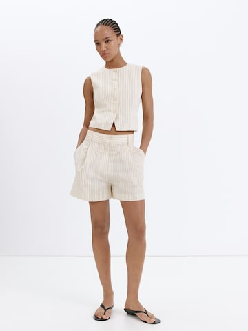 MANGO Regular Shorts 'MICHY' in Beige: Vorderseite